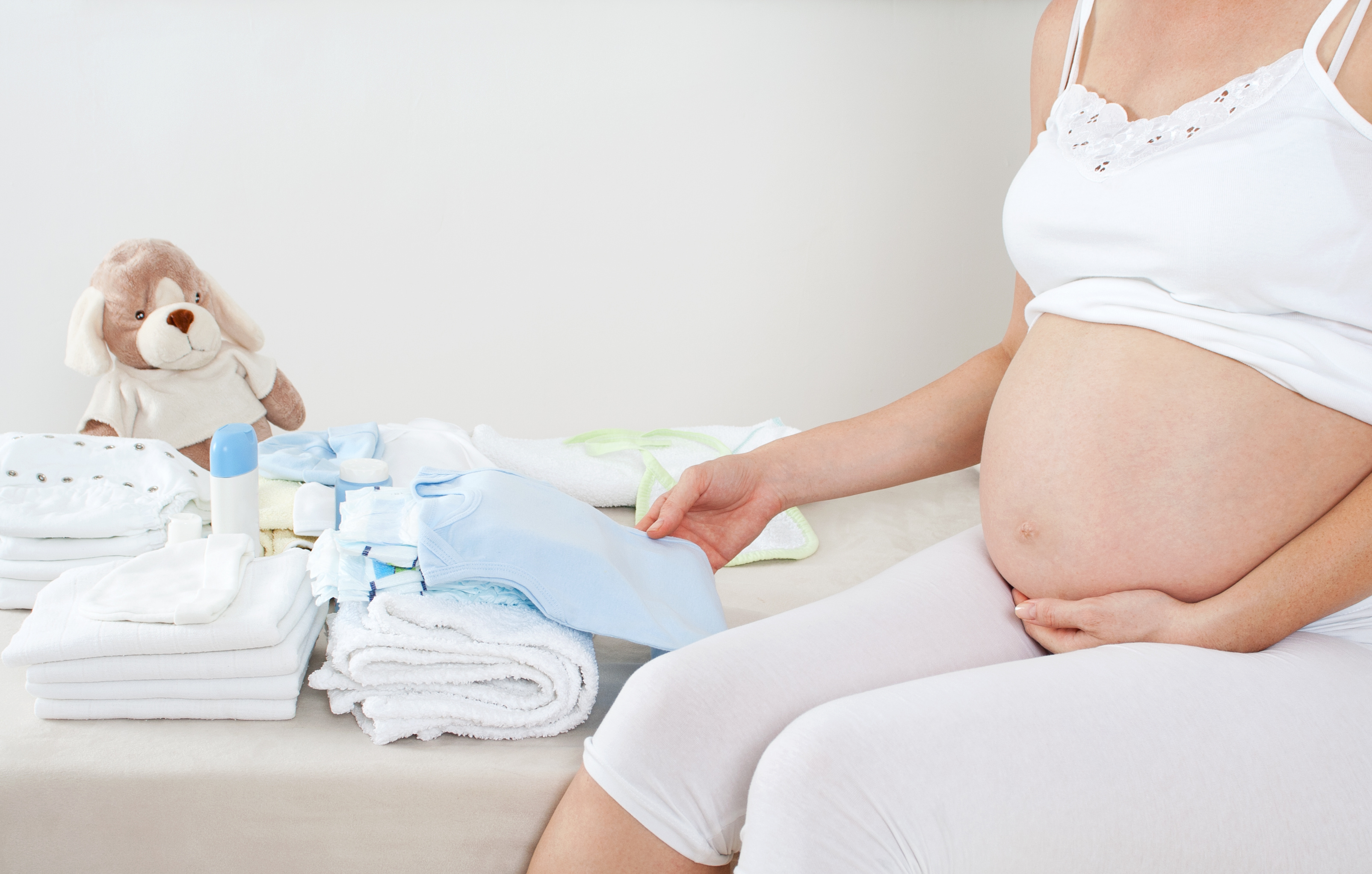 Что нужна будущей маме. Подготовка к родам. Беременные женщины в роддоме. Вещи для беременных.